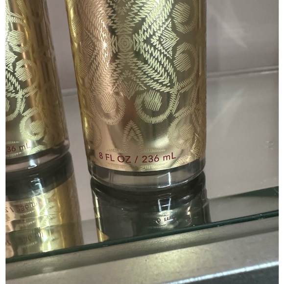 Bath & body works Luminous (set of 2) - Picture 3 of 3